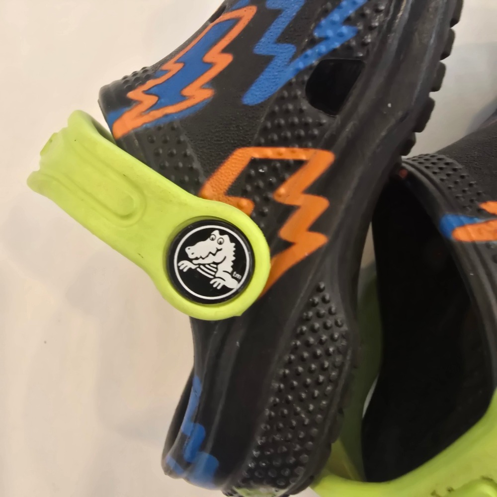 Crocs‎ Kids Classic Clog Lightning Bolt Black Lime Green Size C7 - Picture 9 of 15